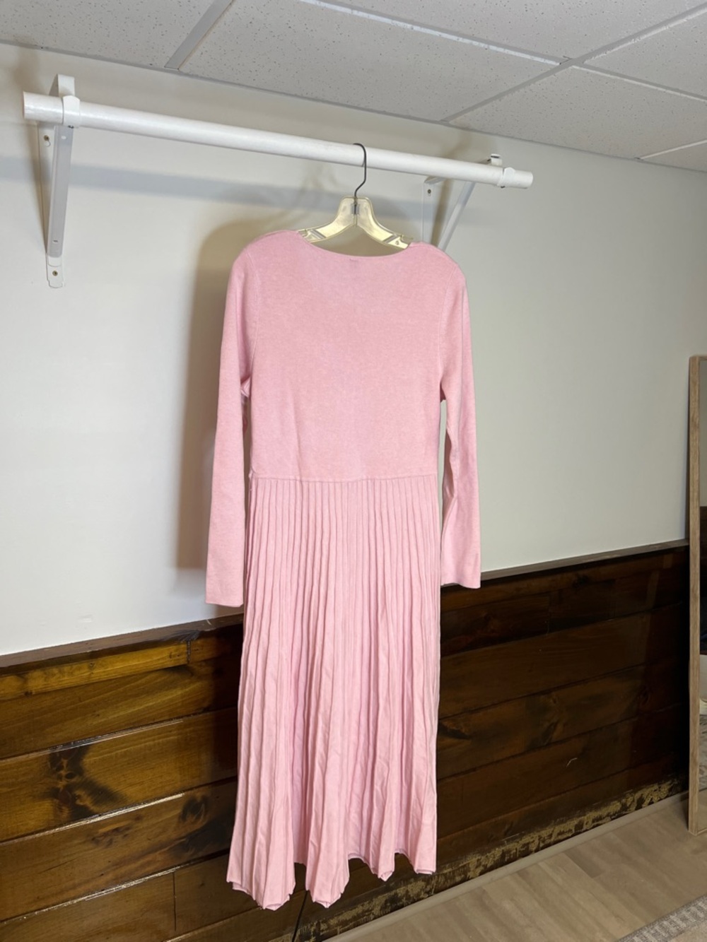 NWT Wool Blend Light Pink Pleated Midi Dress‎ Long Sleeve Modest- L - Picture 5 of 6